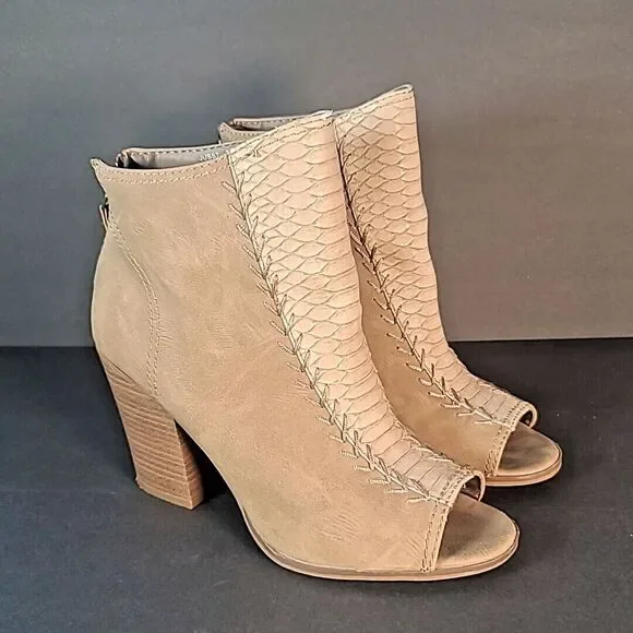 Steve Madden Boots Womens 9M Beige Open Toe Block Heel Leather Faux Snakeskin - Picture 1 of 11